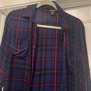 Womens Medium blue plaid flannel like shirt